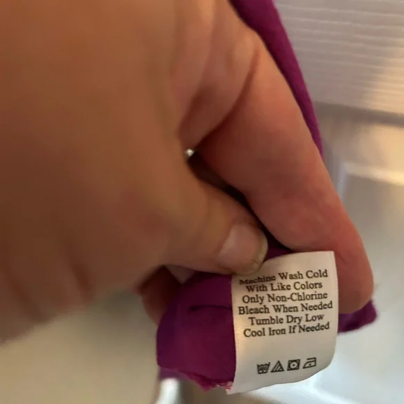 *Coldwater Creek Hi Low Purple top - Picture 4 of 11